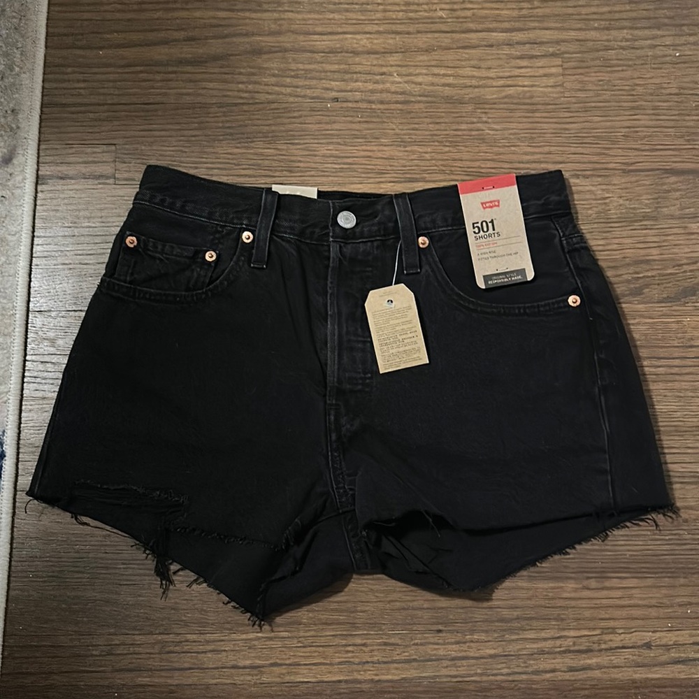 NWT Levi Jean Shorts